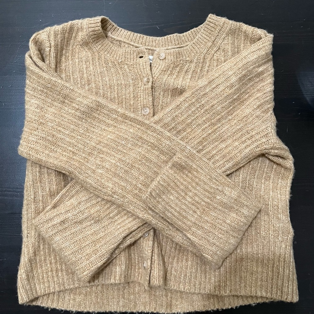 Abercrombie and Fitch wool cardigan